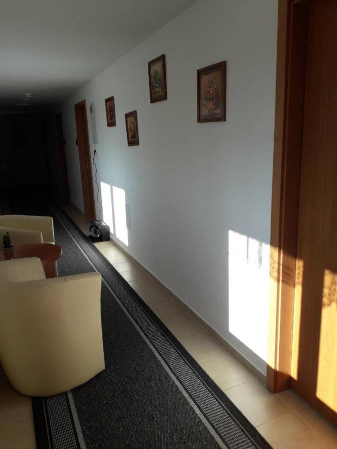 Penzion Na Hrazi Podebrady Exterior photo